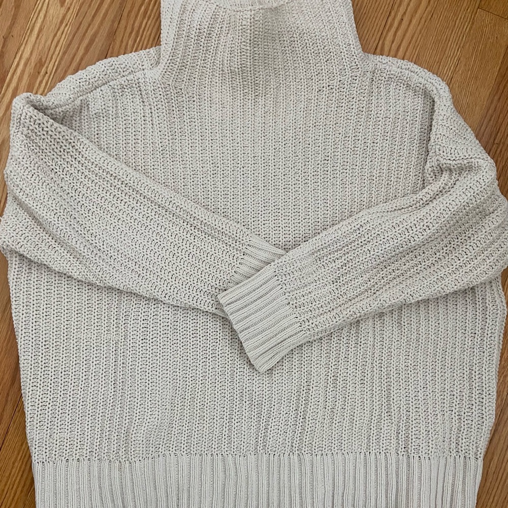 Cream knit oversized sweater from Aerie 💛 Medium 💛